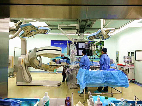 ��(j��ng)��(n��i)�ƺ�(ji��n)��