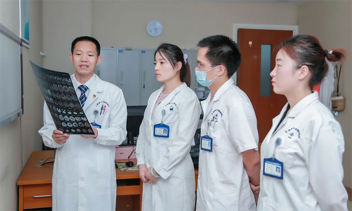 2022�����G�����_������(j��ng)��(n��i)����־����ʿ������Ը��