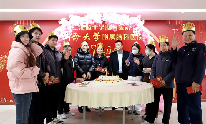 �qĩ���ů ���������� �� 12�T�����w���Օ��A�M�չ�