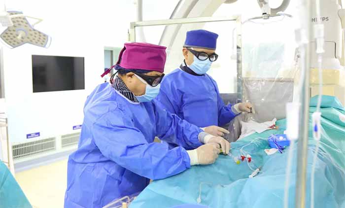 ���衰��Ĭ���X�������������X���}�]�������˽����